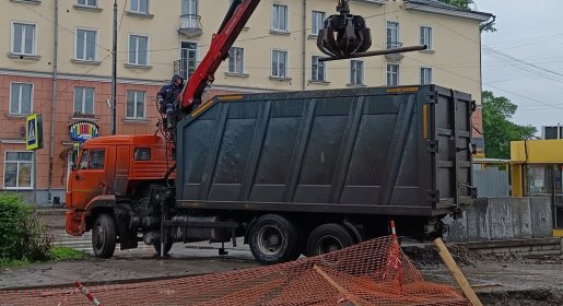 Ломовоз Услуги ломовозов от 2500 руб/час за смену взять в аренду, заказать, цены, услуги - Муравленко