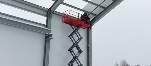 Услуги по ремонту ножничных подъемников стоимость ремонта и где отремонтировать - Тарко-Сале