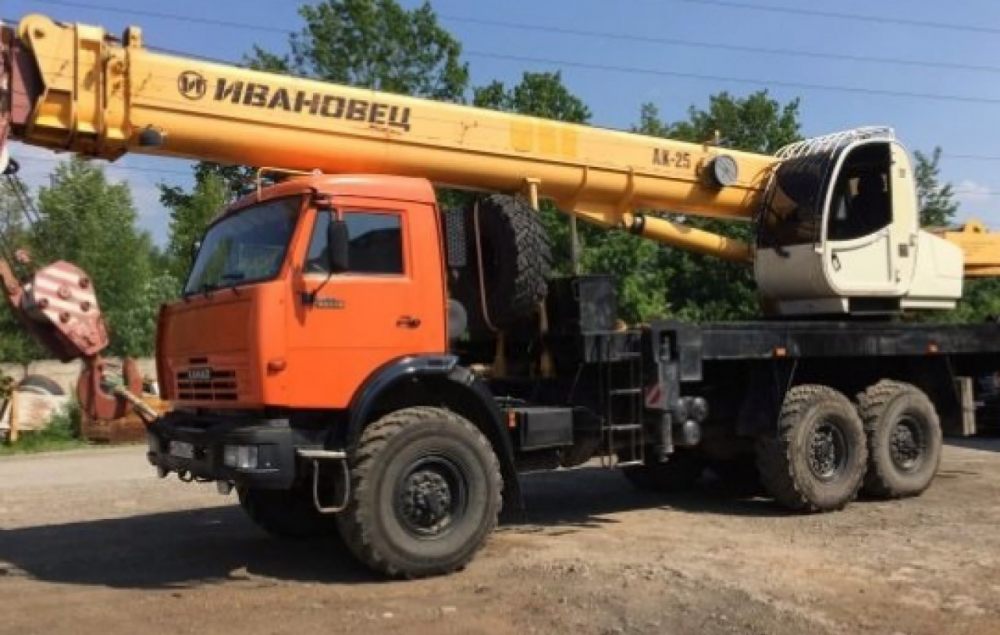 Автокран Камаз взять в аренду, заказать, цены, услуги - Губкинский