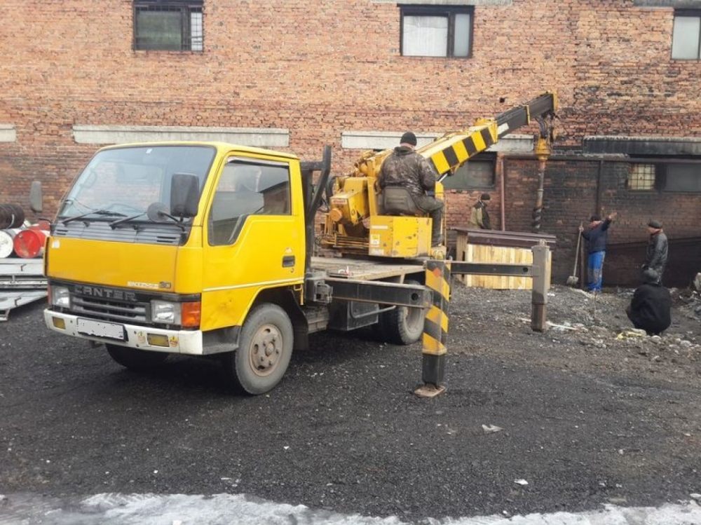 Буроям Mitsubishi Canter купля/продажа, продам - Новый Уренгой